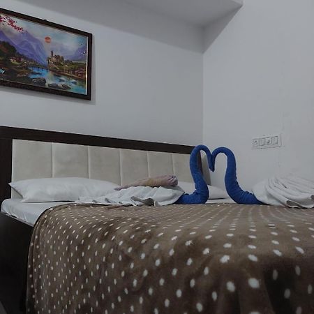 Shiv Shakti Homestay Kevadia Luaran gambar